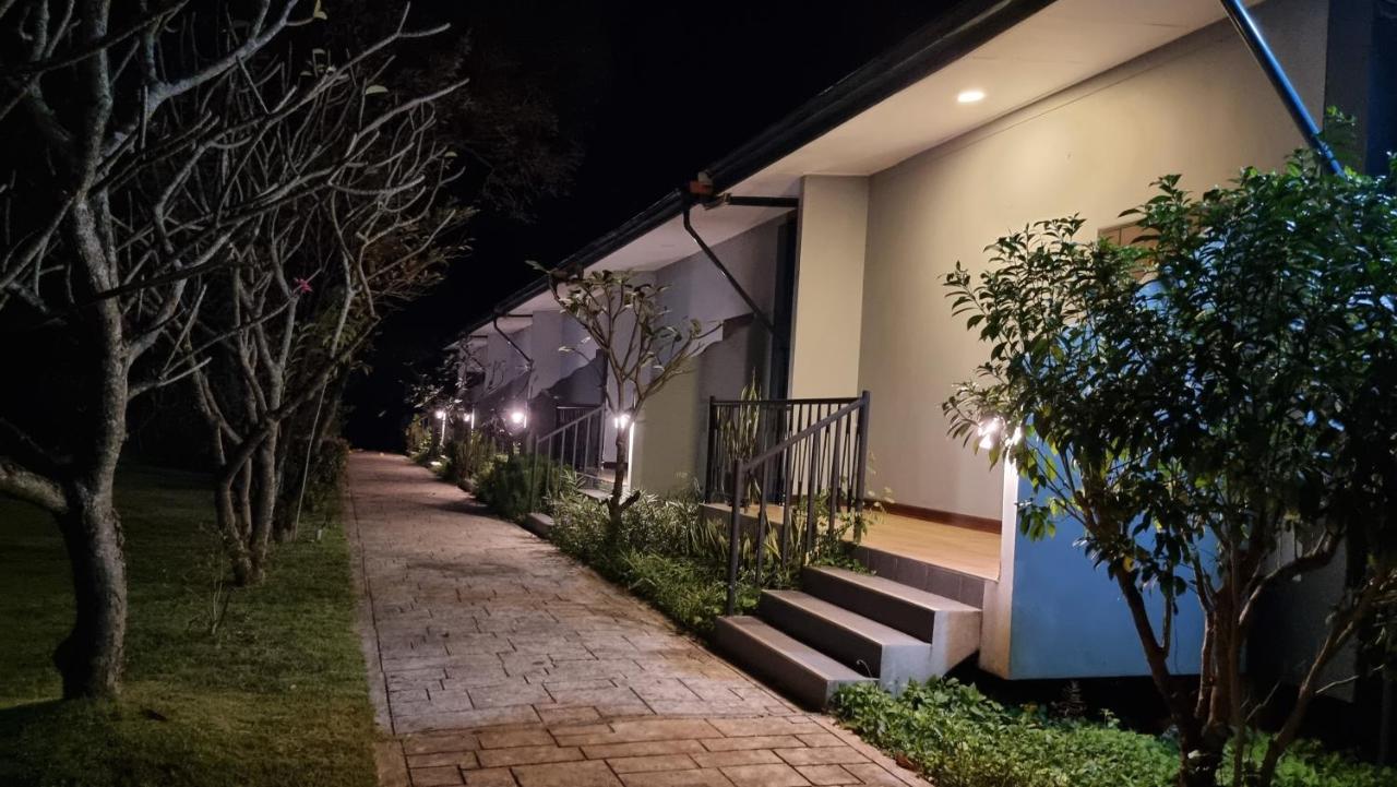 Baan Suan San Rak บ้านสวนแสนรัก Бурірам Екстер'єр фото
